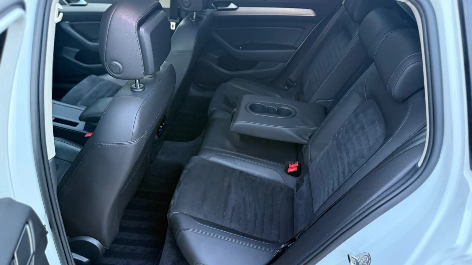 VW Passat FULL HIGHLINE DSG DIGITAL , снимка 17 - Автомобили и джипове - 54058129