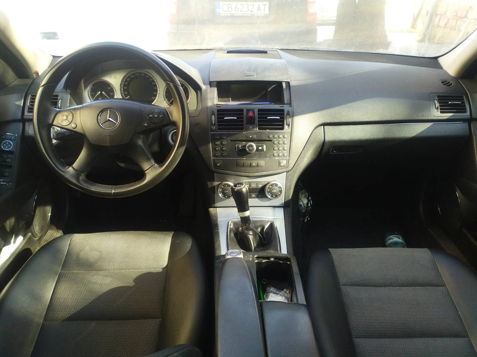 Mercedes-Benz C 220, снимка 8 - Автомобили и джипове - 54335387