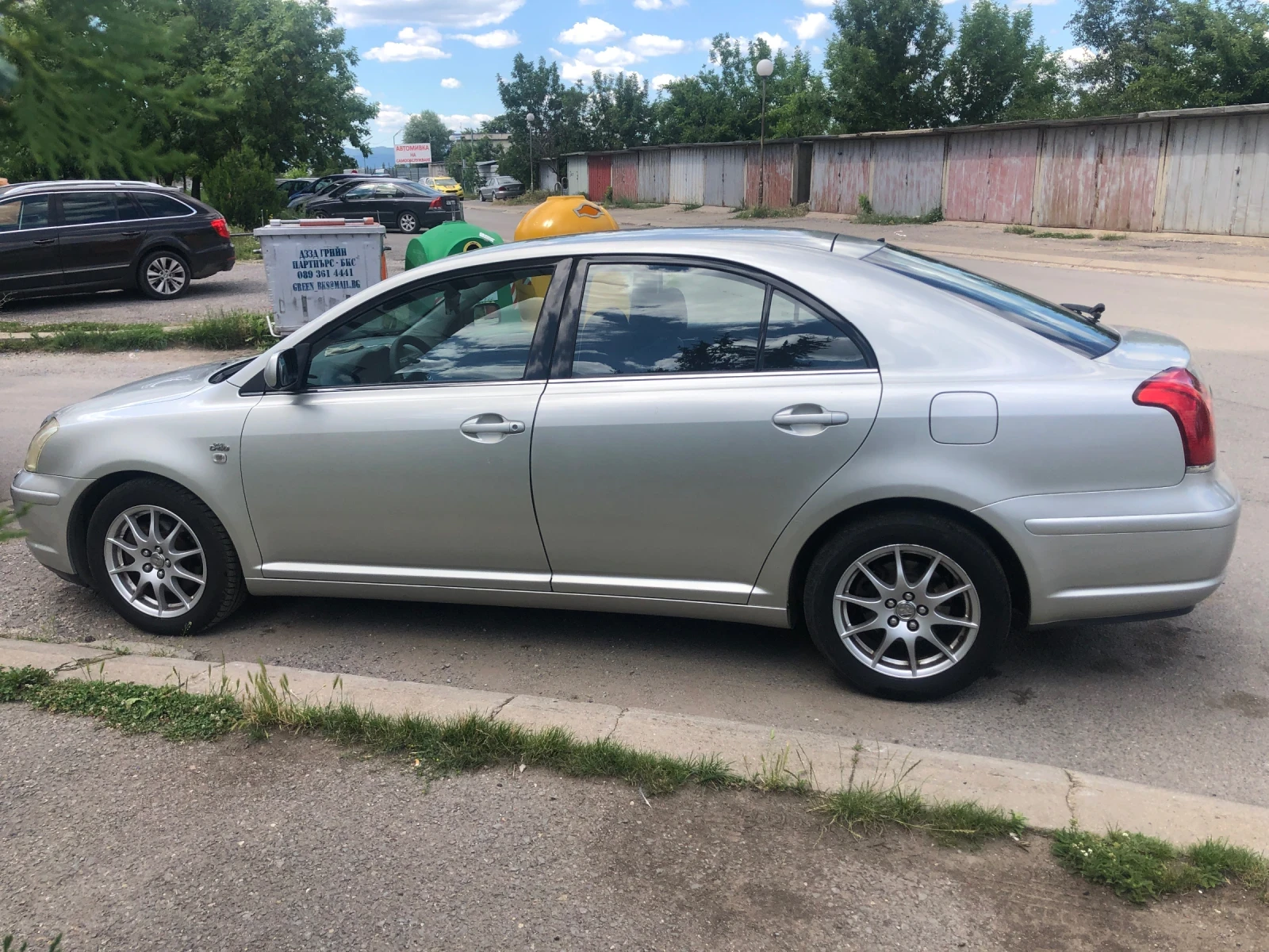 Toyota Avensis 2.0d, снимка 6 - Автомобили и джипове - 54397952