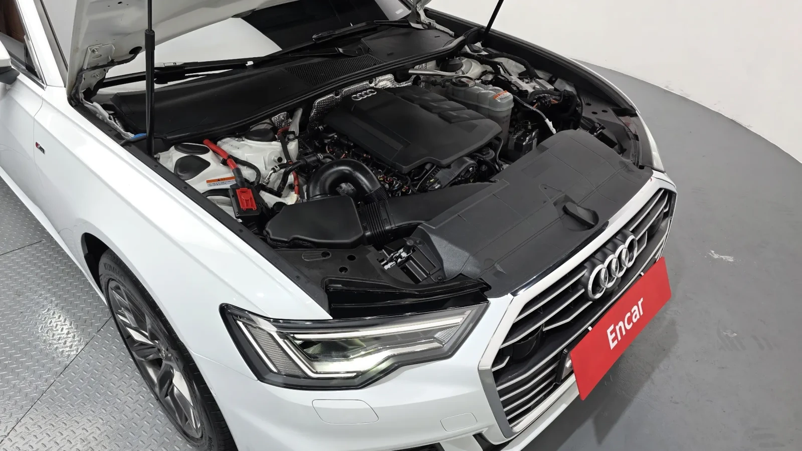 Audi A6 45 TFSI Premium Cam360* Disi* обдухване* , снимка 6 - Автомобили и джипове - 54723424