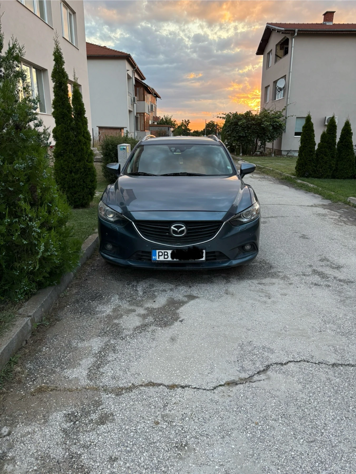 Mazda 6