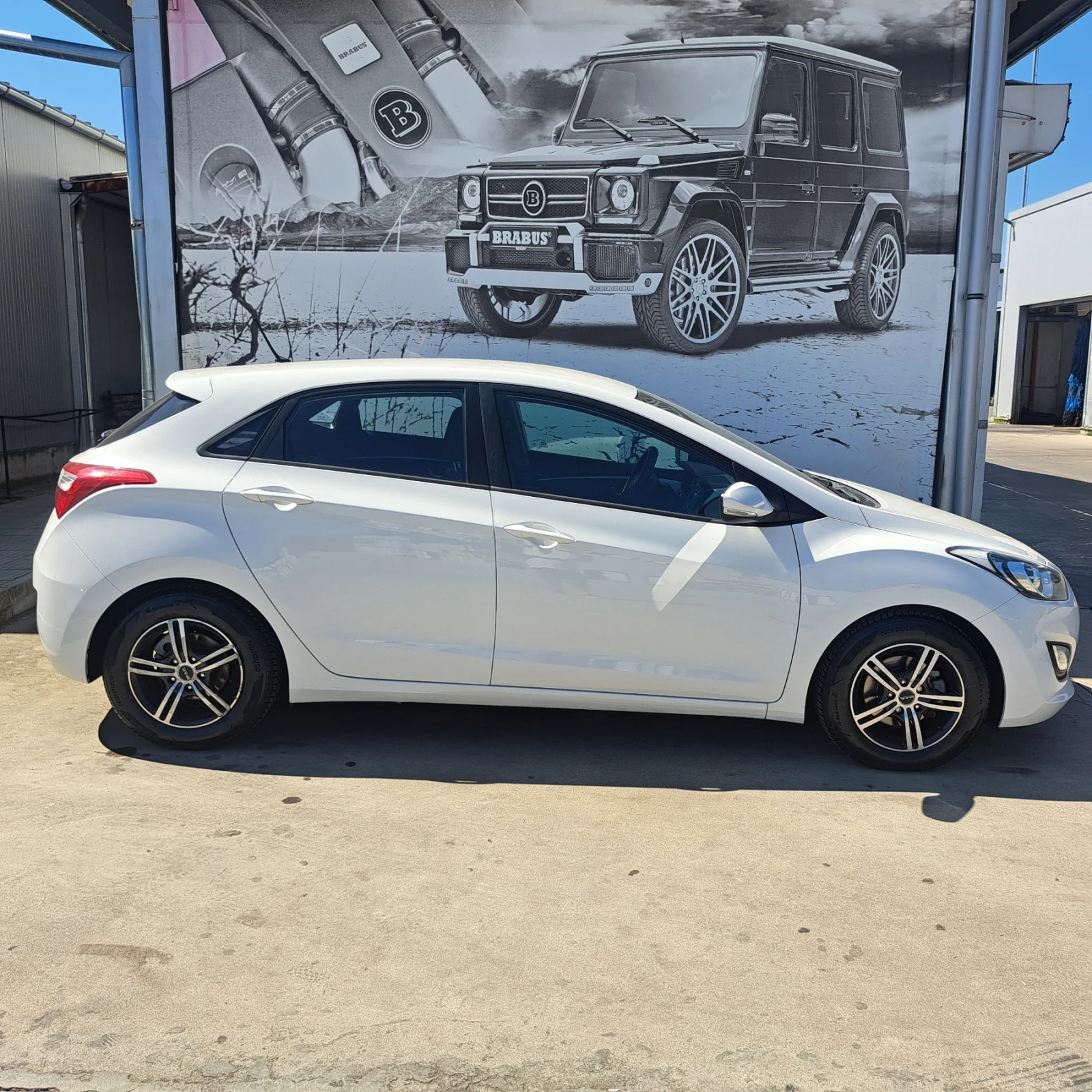 Hyundai I30 1.6 CRDI, снимка 6 - Автомобили и джипове - 55526274