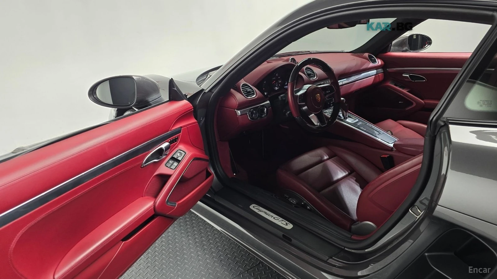 Porsche Cayman GTS* 4.0* PDK* ПОДГРЕВ* КАМЕРА* KEYLESS* , снимка 8 - Автомобили и джипове - 55740937