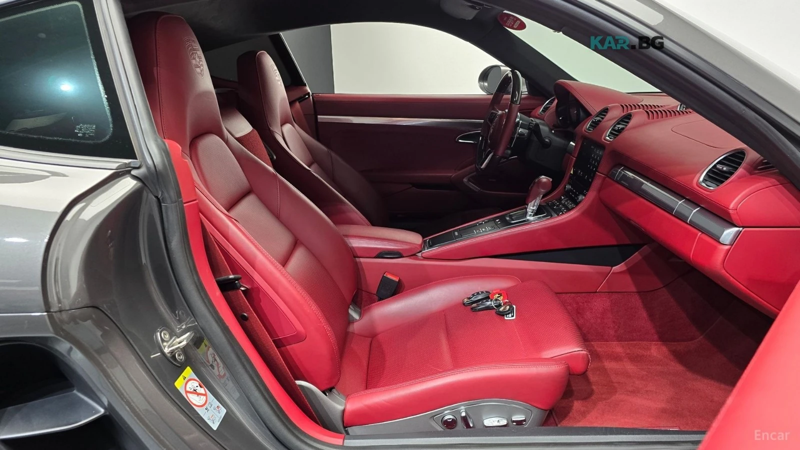 Porsche Cayman GTS* 4.0* PDK* ПОДГРЕВ* КАМЕРА* KEYLESS* , снимка 9 - Автомобили и джипове - 55740937