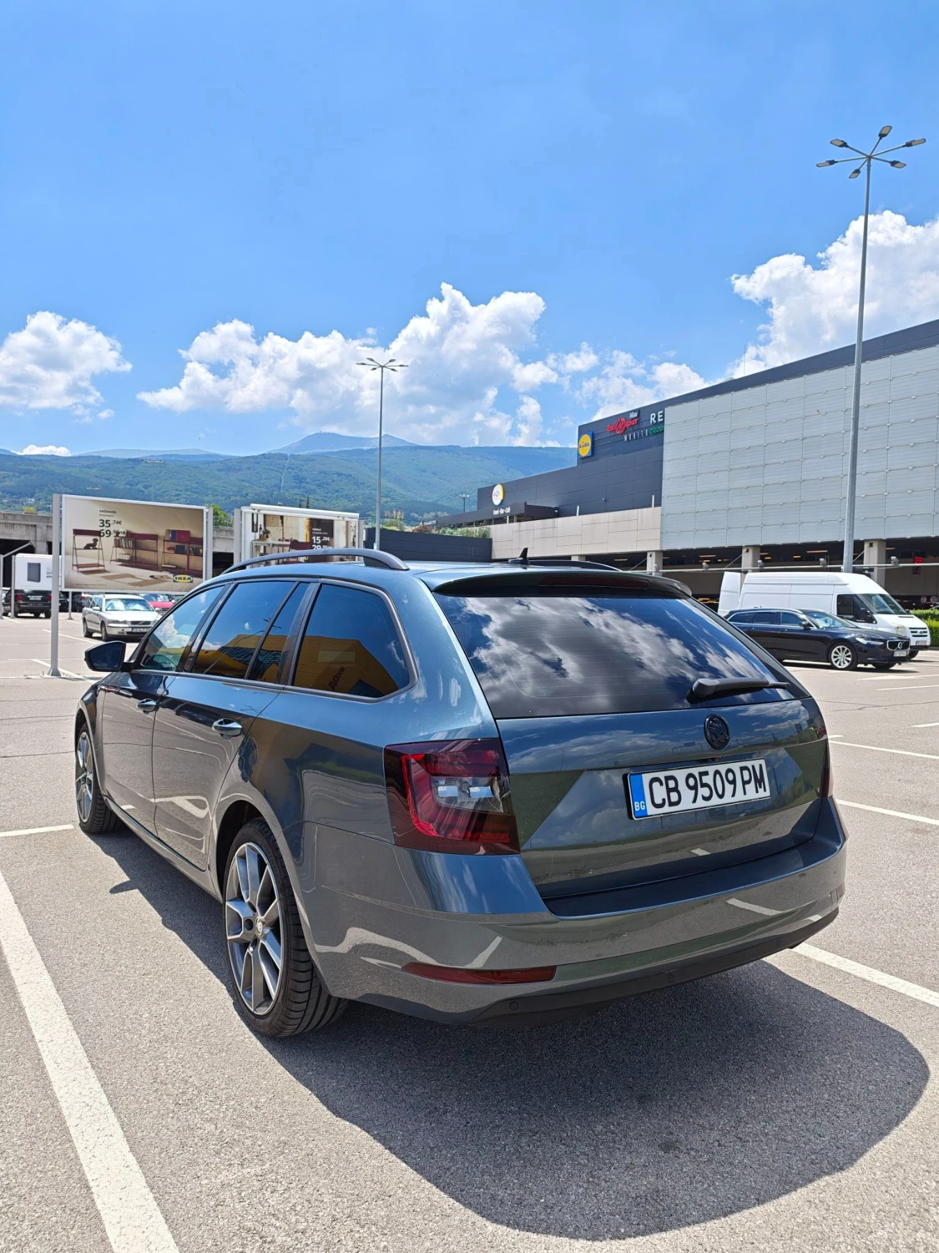 Skoda Octavia 3 FL | 2.0TDI 7-DSG, снимка 6 - Автомобили и джипове - 56329072