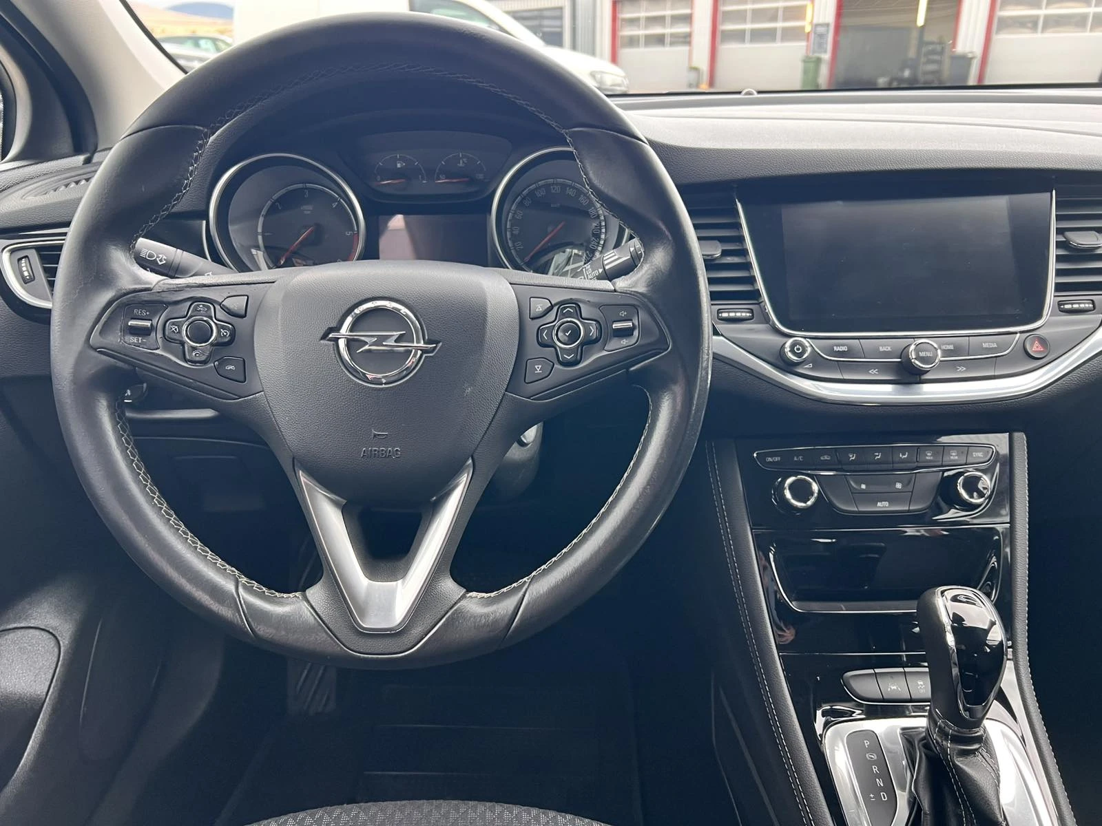 Opel Astra 1.6CDTI-INNOVATION-AUTOMATIC | Mobile.bg � ����������� 9
