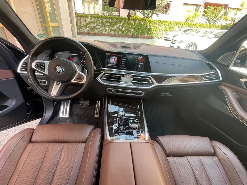 BMW X7 M50D/xDrive/Laser/Pano/6+ 1/Full, снимка 14 - Автомобили и джипове - 50836658
