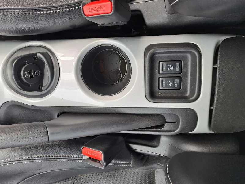 Nissan Juke 1.5  DCI, снимка 13 - Автомобили и джипове - 52166925