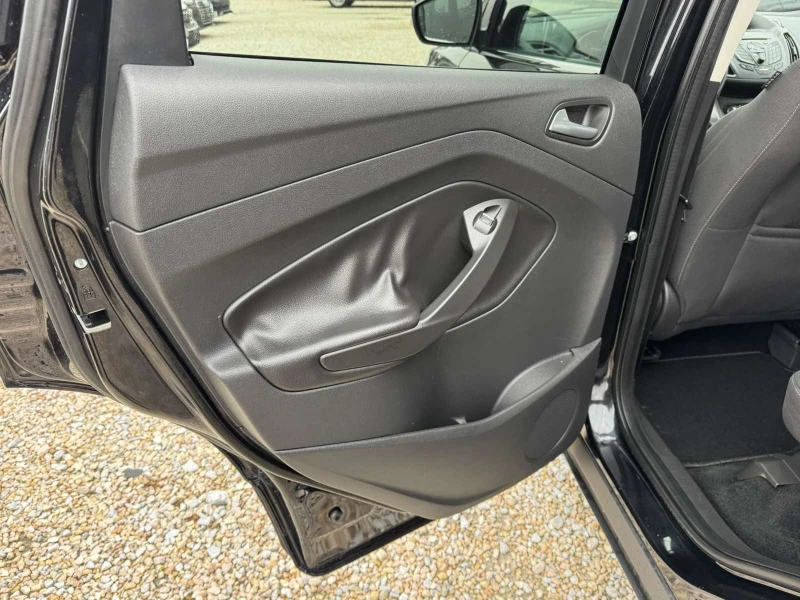 Ford Kuga 2, 0tdci, снимка 7 - Автомобили и джипове - 52572701