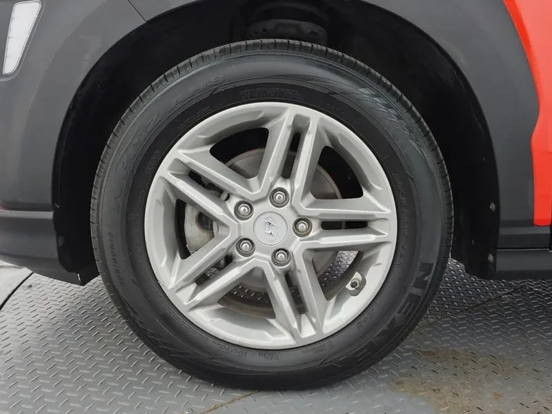 Hyundai Kona 1.6 2Wd Modern, снимка 9 - Автомобили и джипове - 54998313
