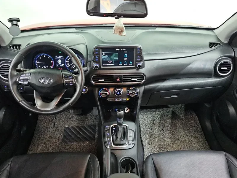 Hyundai Kona 1.6 2Wd Modern, снимка 13 - Автомобили и джипове - 54998313