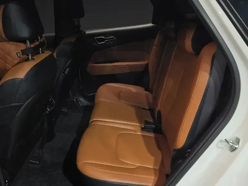 Kia Sportage DIESEL 2.0 2WD NOBLESSE GRAVITY, снимка 4 - Автомобили и джипове - 55320011