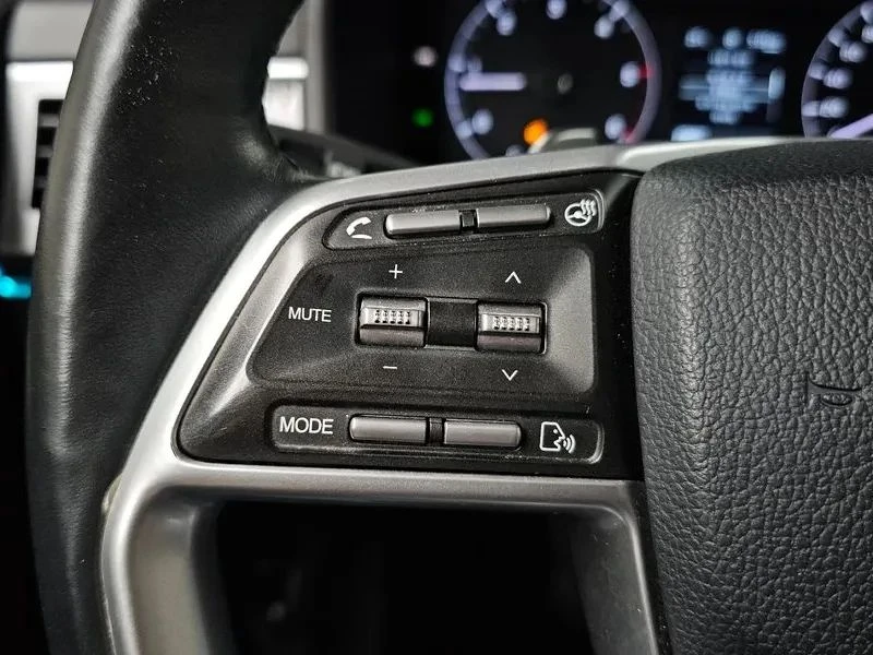 SsangYong Rexton, снимка 16 - Автомобили и джипове - 56740397