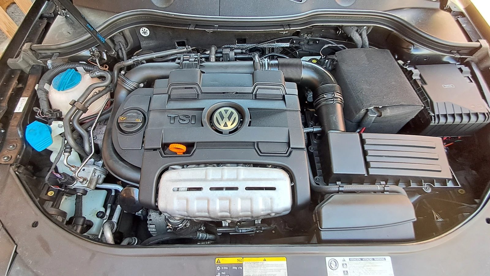 VW Passat РЕАЛ КМ ИЗКЛЮЧИТЕЛЕН СЕРВИЗ КНИЖК УНИКАТ ОБСЛУЖЕН, снимка 16 - Автомобили и джипове - 16524219