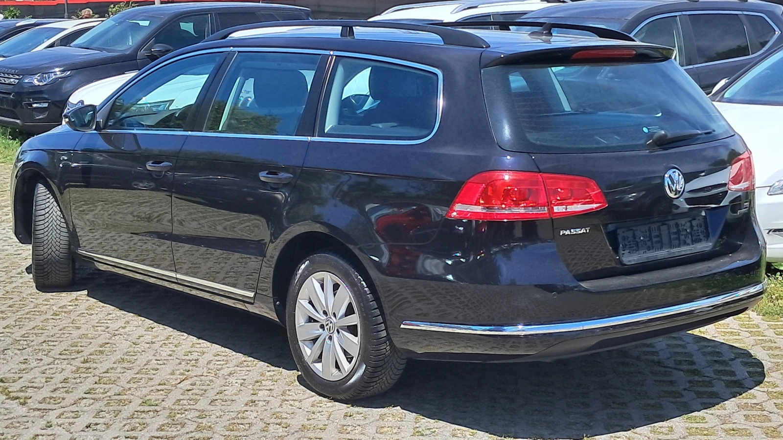 VW Passat РЕАЛ КМ ИЗКЛЮЧИТЕЛЕН СЕРВИЗ КНИЖК УНИКАТ ОБСЛУЖЕН, снимка 4 - Автомобили и джипове - 16524219
