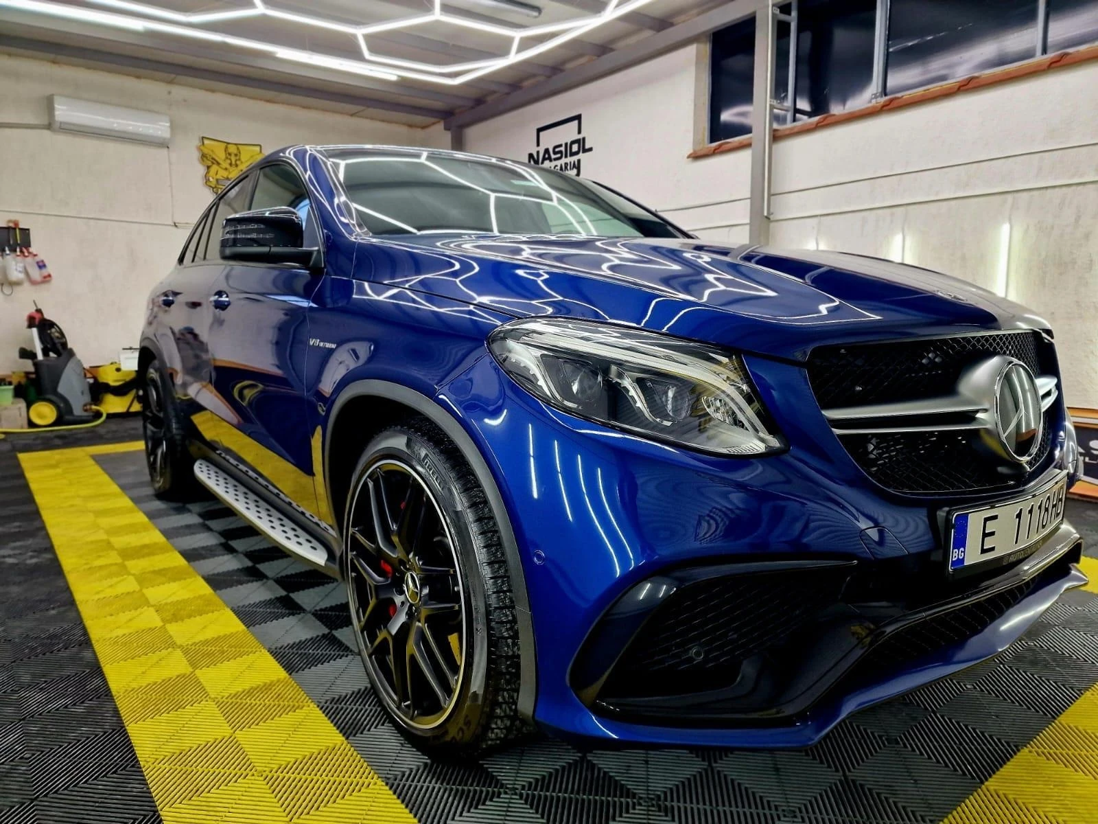 Mercedes-Benz GLE 63 S AMG 37000 км - изображение 2