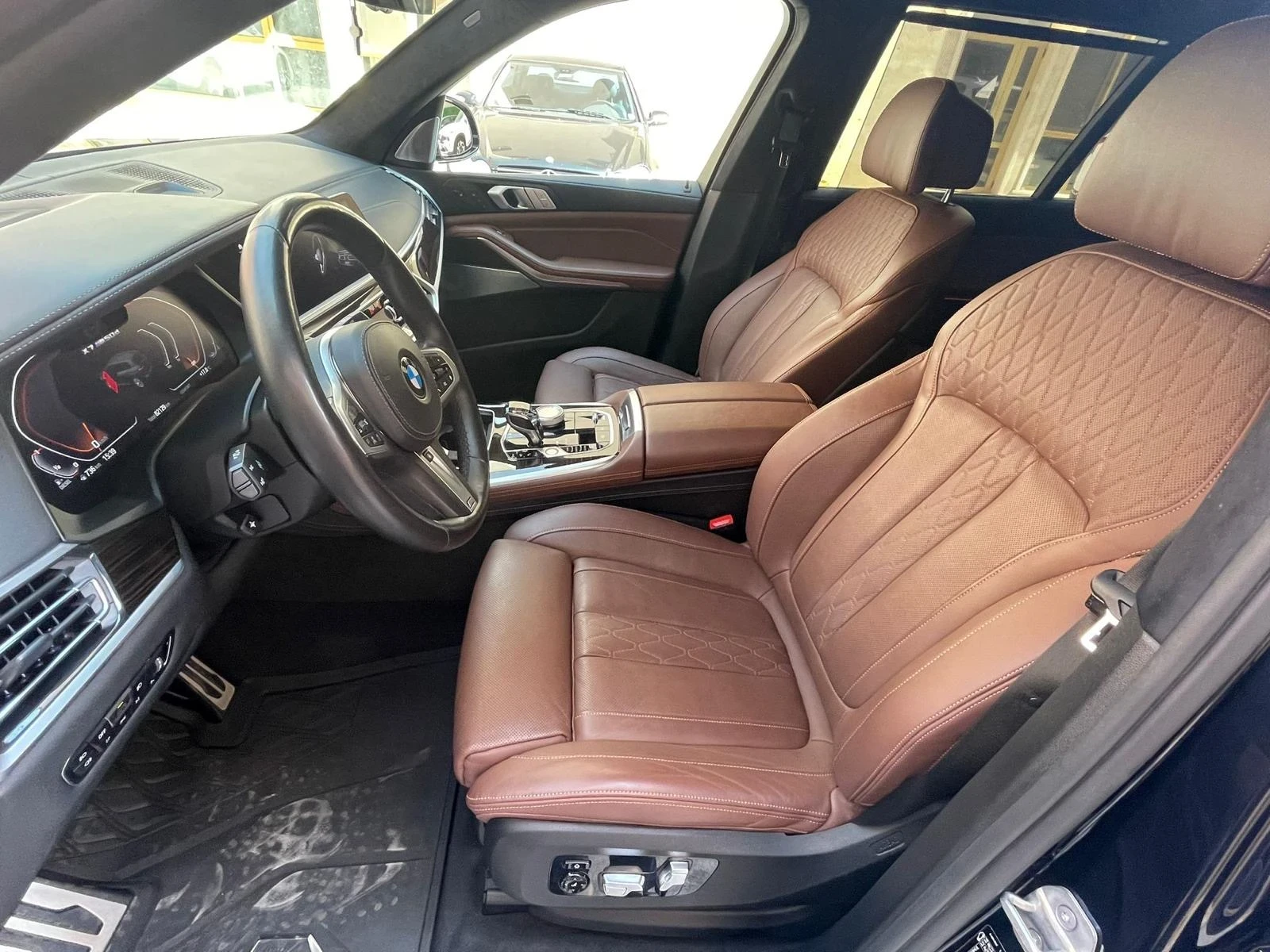 BMW X7 M50D/xDrive/Laser/Pano/6+ 1/Full - изображение 10