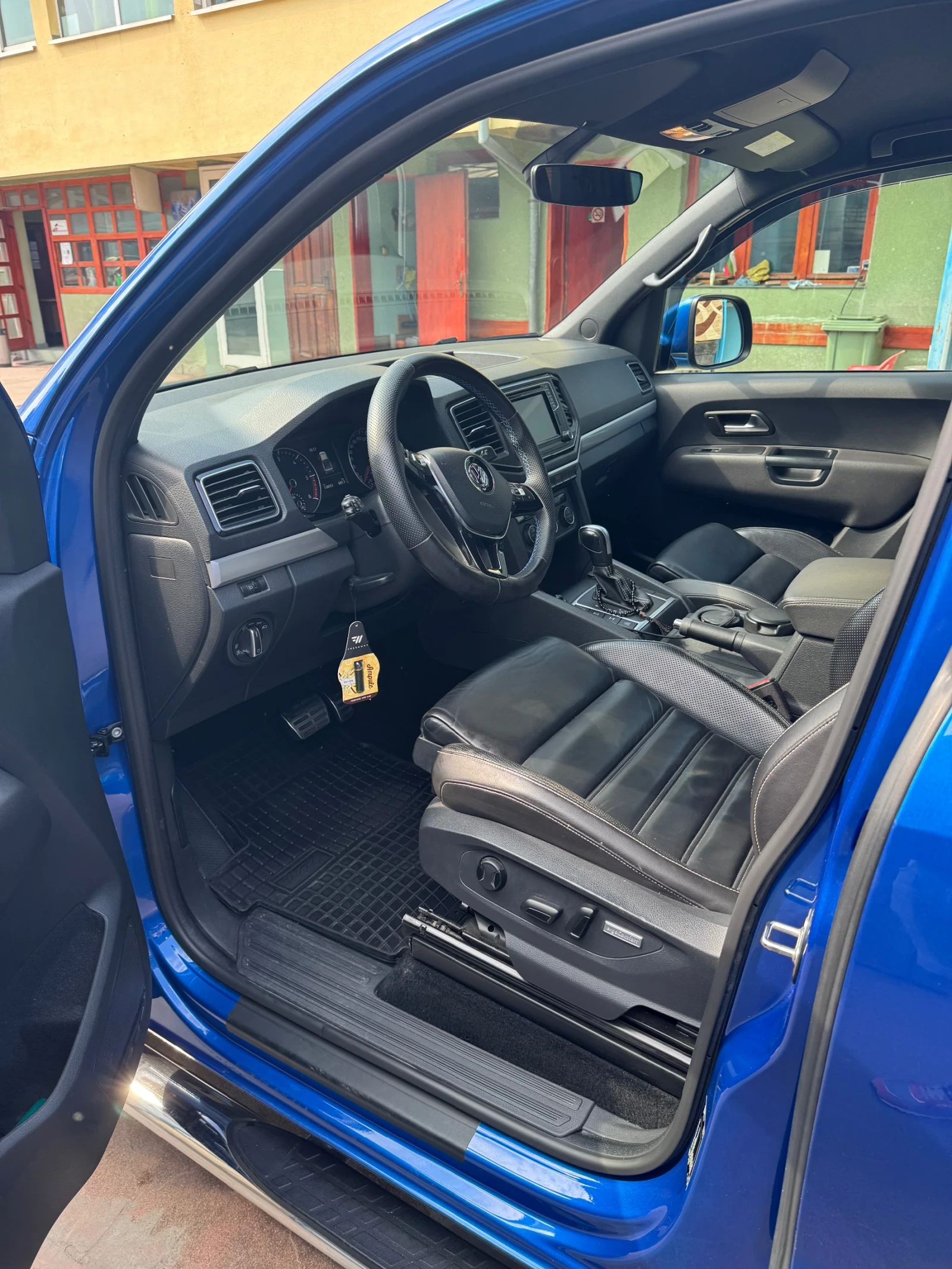VW Amarok  - изображение 10