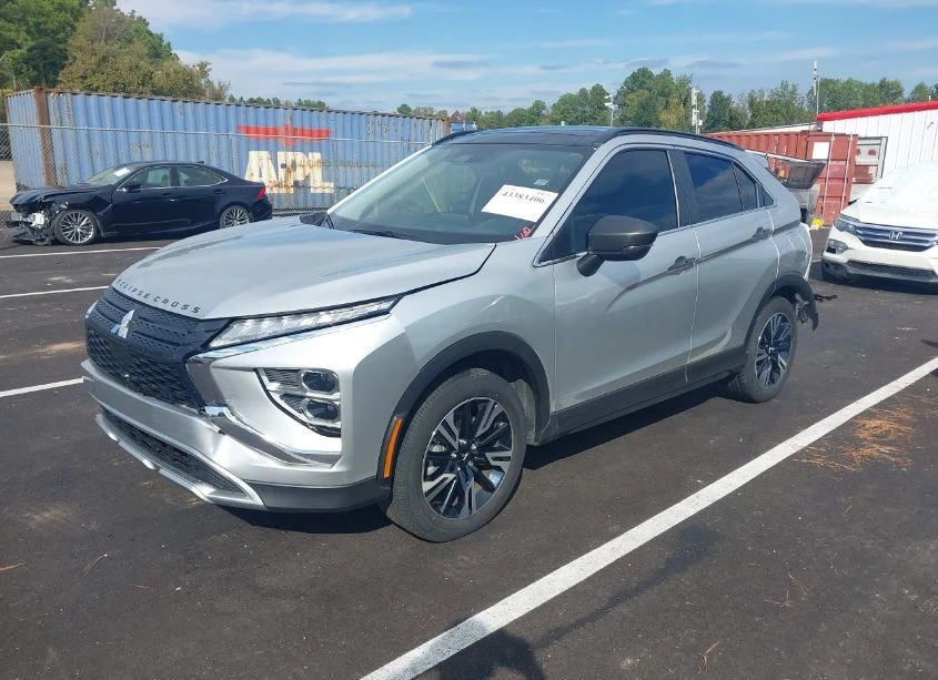 Mitsubishi Eclipse Cross  - изображение 2