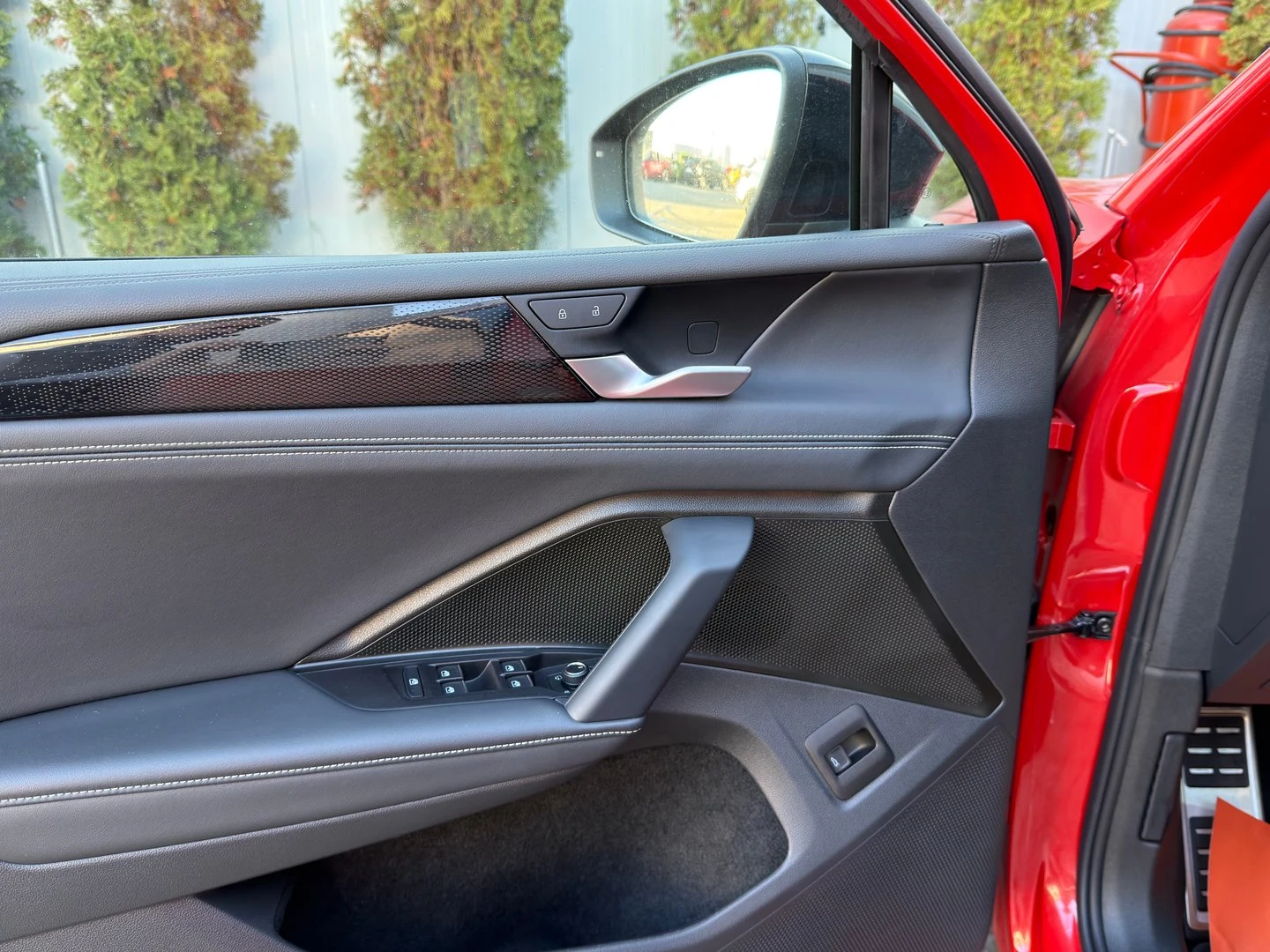 VW Tiguan Life 2.0 TDI SCR DSG | Mobile.bg � ����������� 17