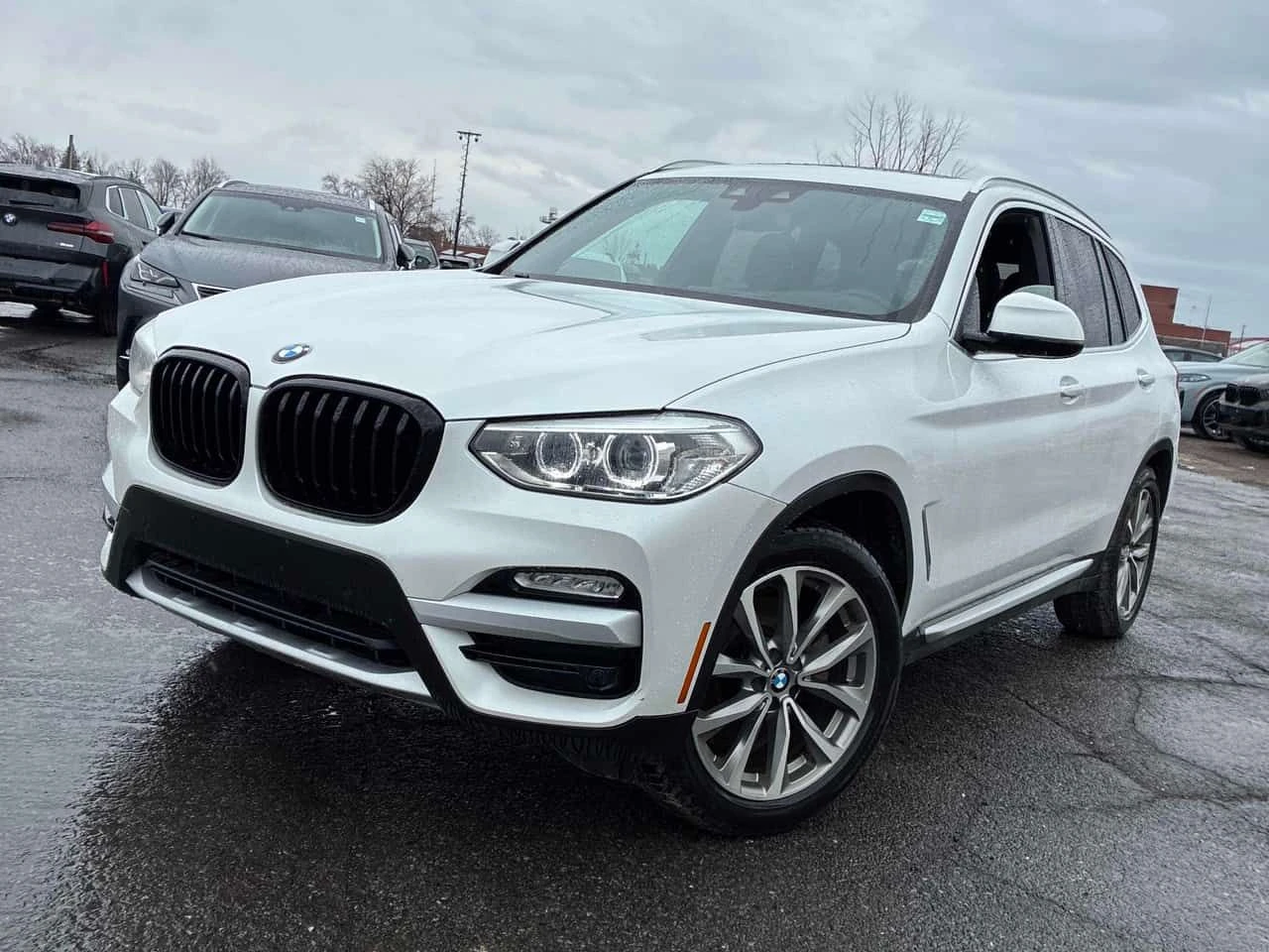 BMW X3 * xDrive30i * ОТ ПРЕДСТАВИТЕЛСТВО* ПАНОРАМА* ПОДГР
