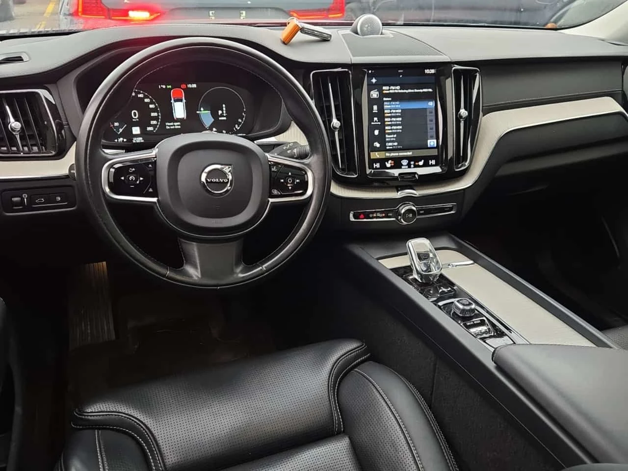 Volvo XC60 * INSCRIPTION * CARFAX * ЦЕНА ДО БГ, снимка 7 - Автомобили и джипове - 54525511