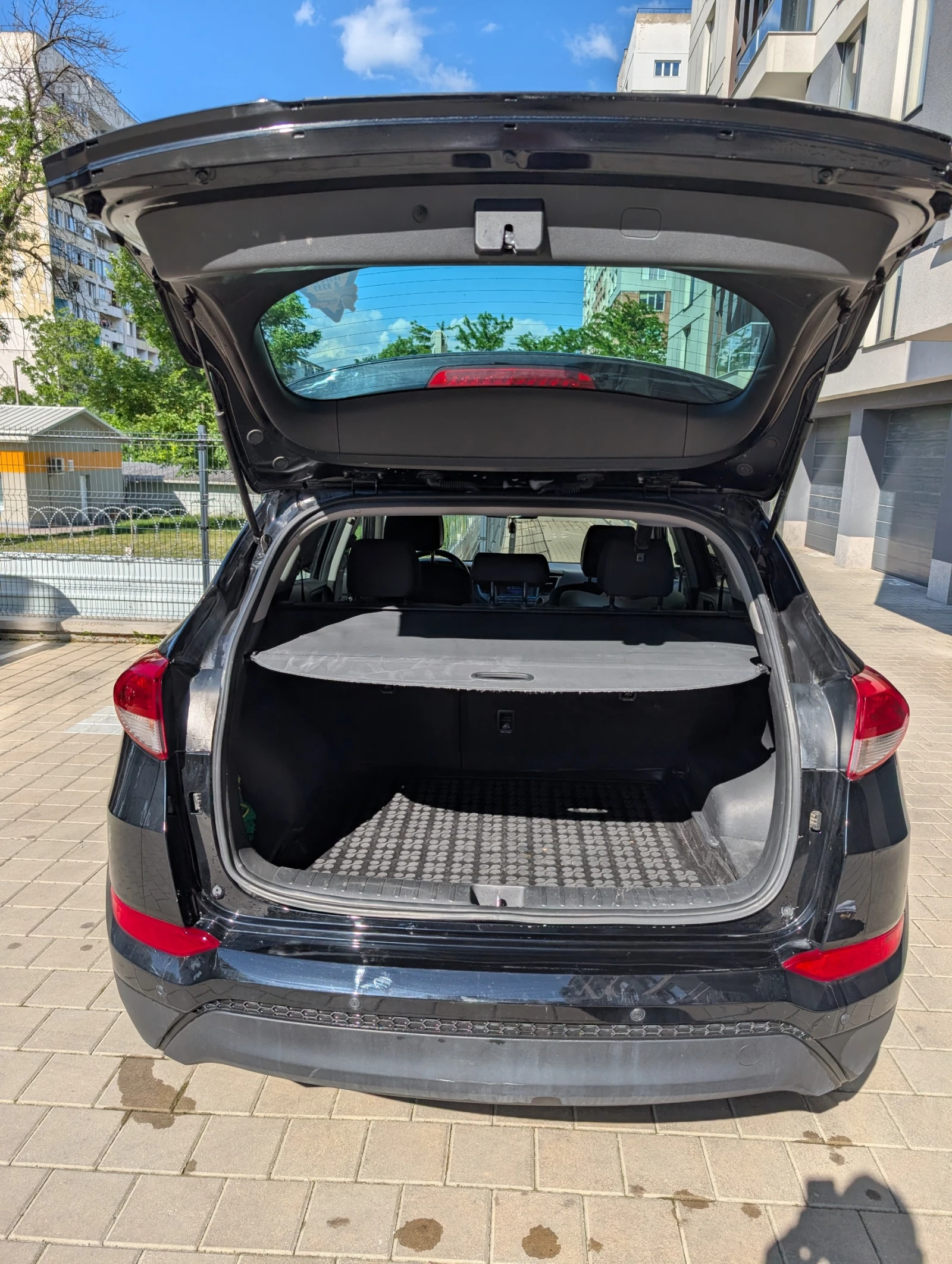Hyundai Tucson, снимка 9 - Автомобили и джипове - 54735586