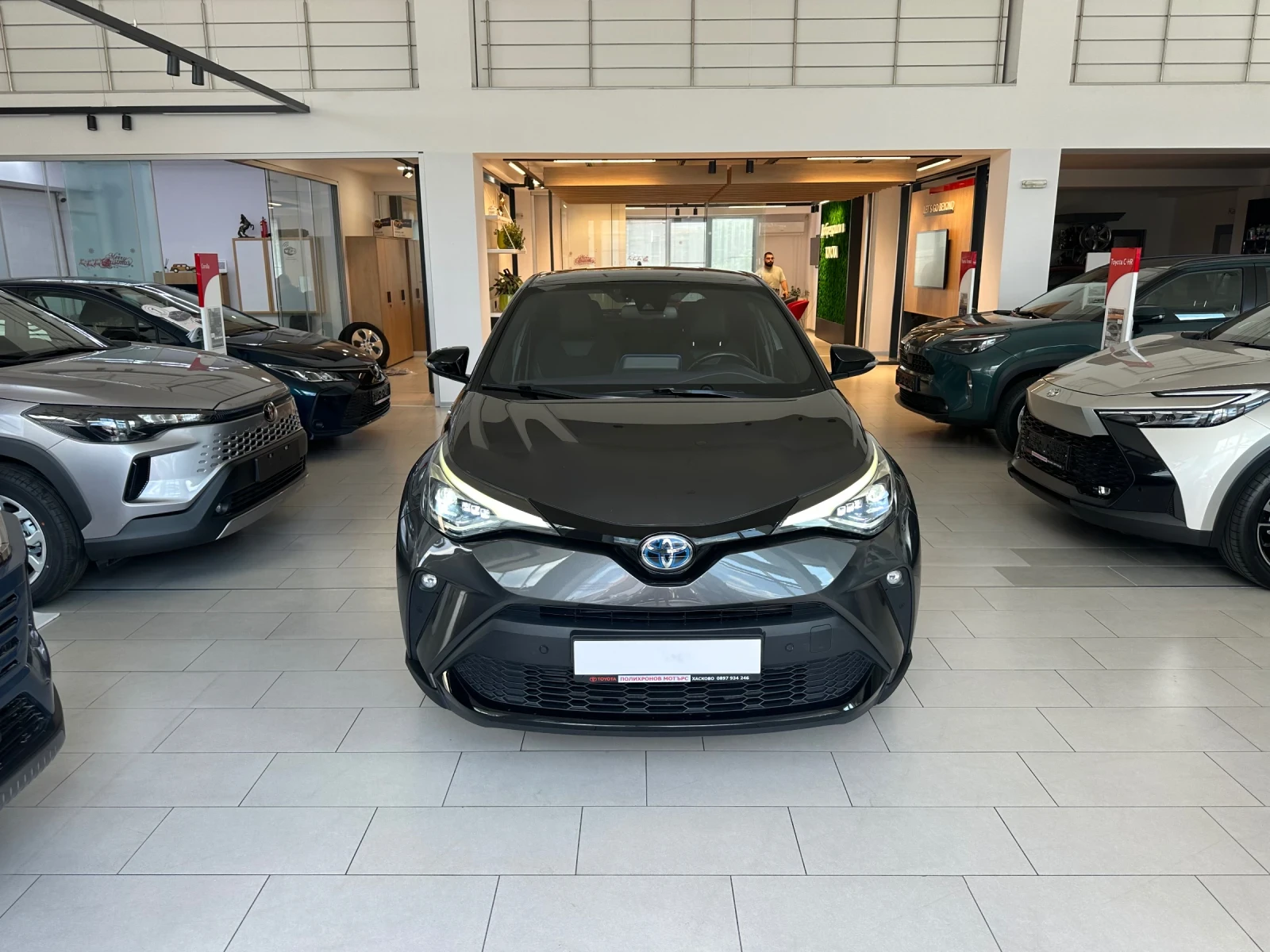 Toyota C-HR Style