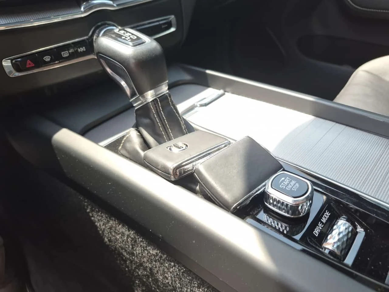 Volvo XC60 * R DESIGN * CARFAX * ��� ��������� *  | Mobile.bg � ����������� 10