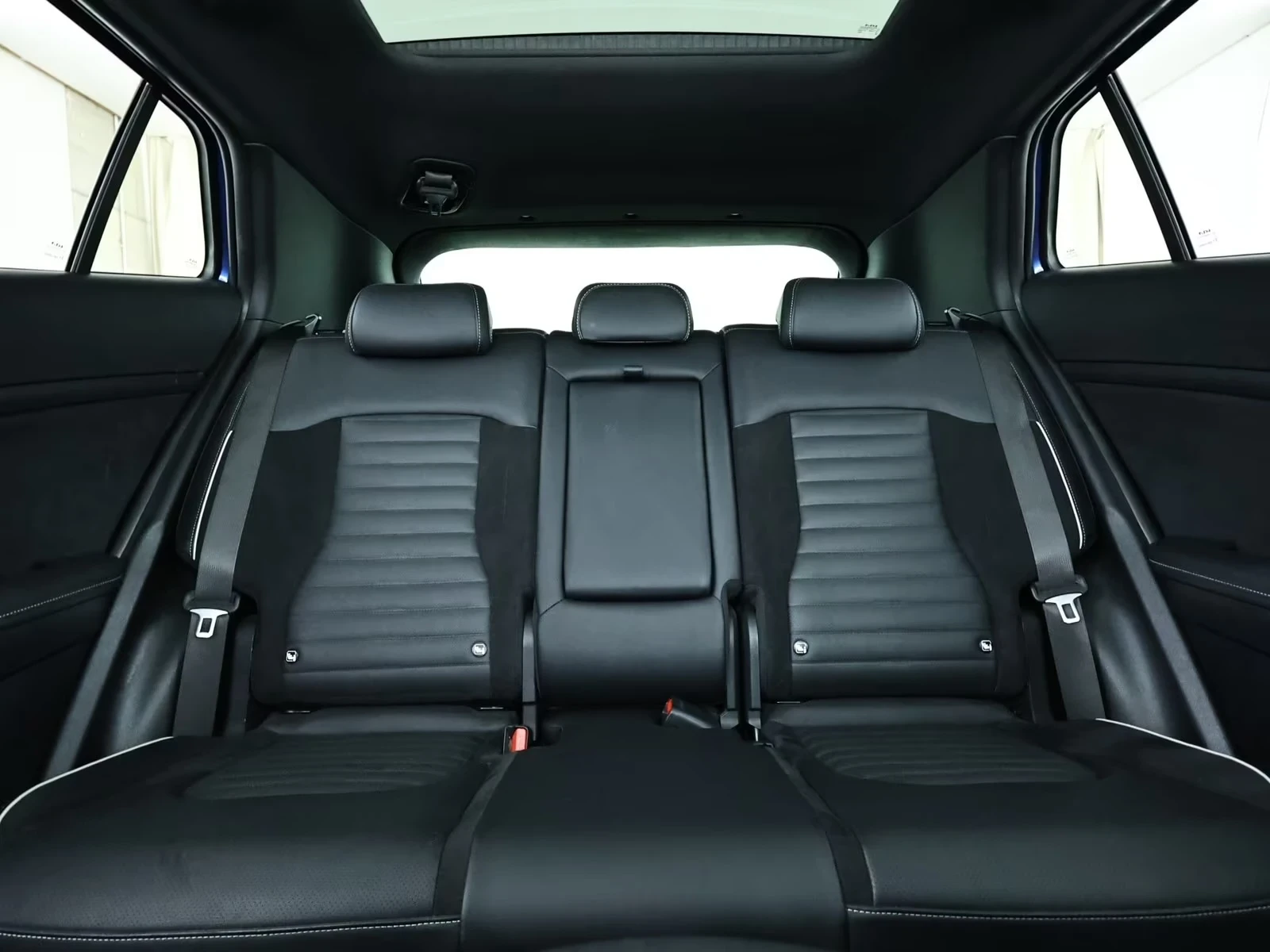 Kia Sportage 1.6 T-GDI GT-Line| 4WD| Navi, снимка 14 - Автомобили и джипове - 55670600