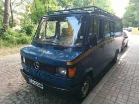     Mercedes-Benz 207
