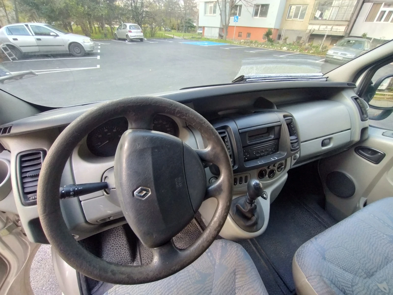 Renault Trafic, снимка 7 - Бусове и автобуси - 54138128