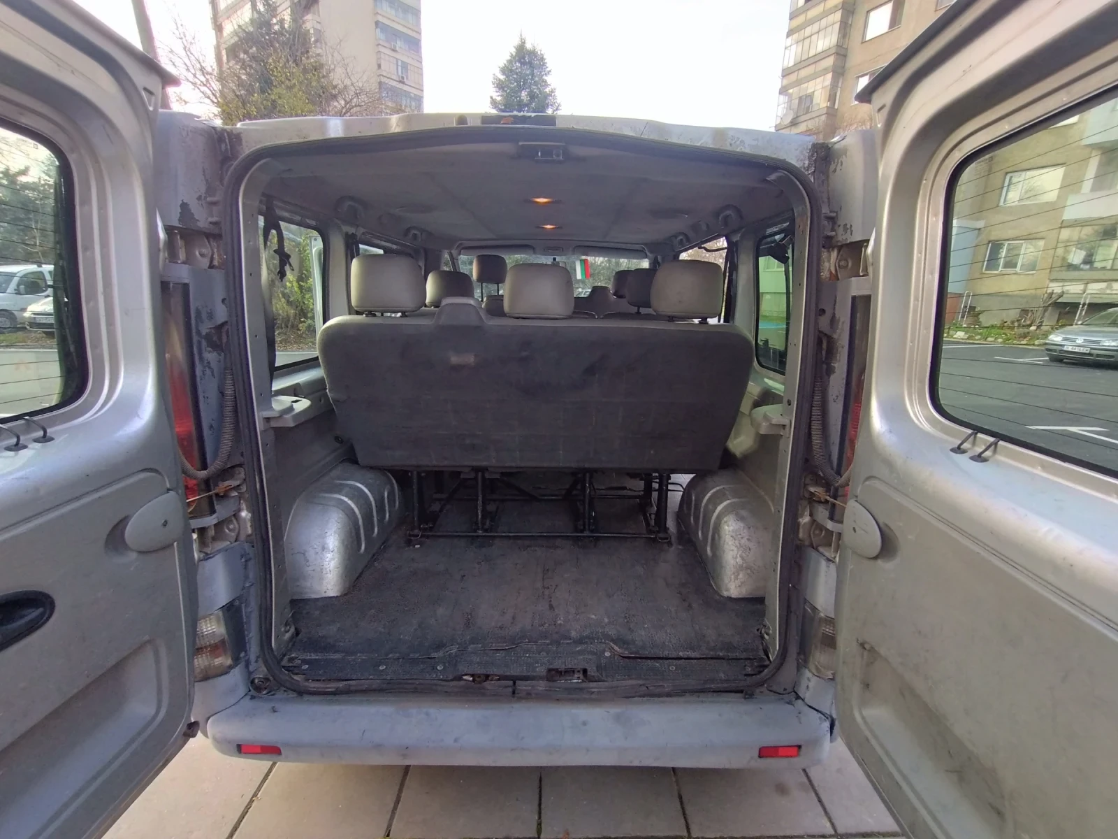 Renault Trafic, снимка 12 - Бусове и автобуси - 54138128
