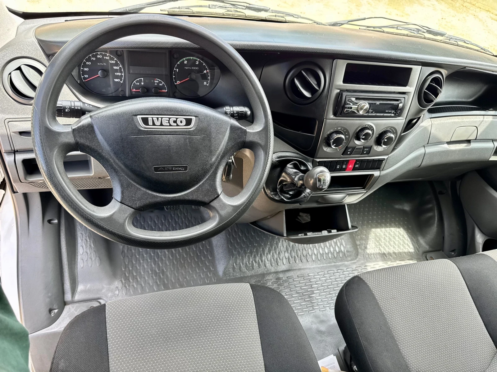 Iveco Daily 197хил.км* MAXI XXL 4.70м.* КЛИМА* СЕРВИЗНА ИСТОРИ, снимка 12 - Бусове и автобуси - 55256825