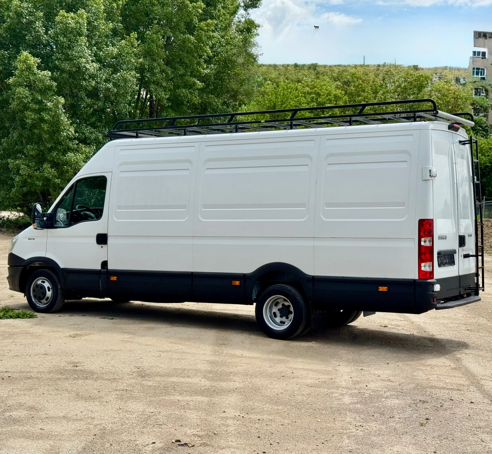 Iveco Daily 197хил.км* MAXI XXL 4.70м.* КЛИМА* СЕРВИЗНА ИСТОРИ, снимка 4 - Бусове и автобуси - 55256825