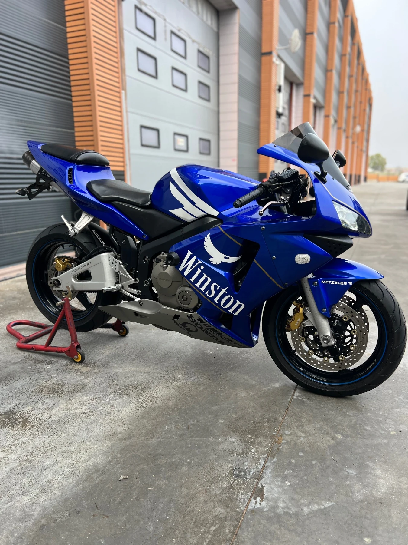 Honda Cbr CBR 600RR 2005 - изображение 9