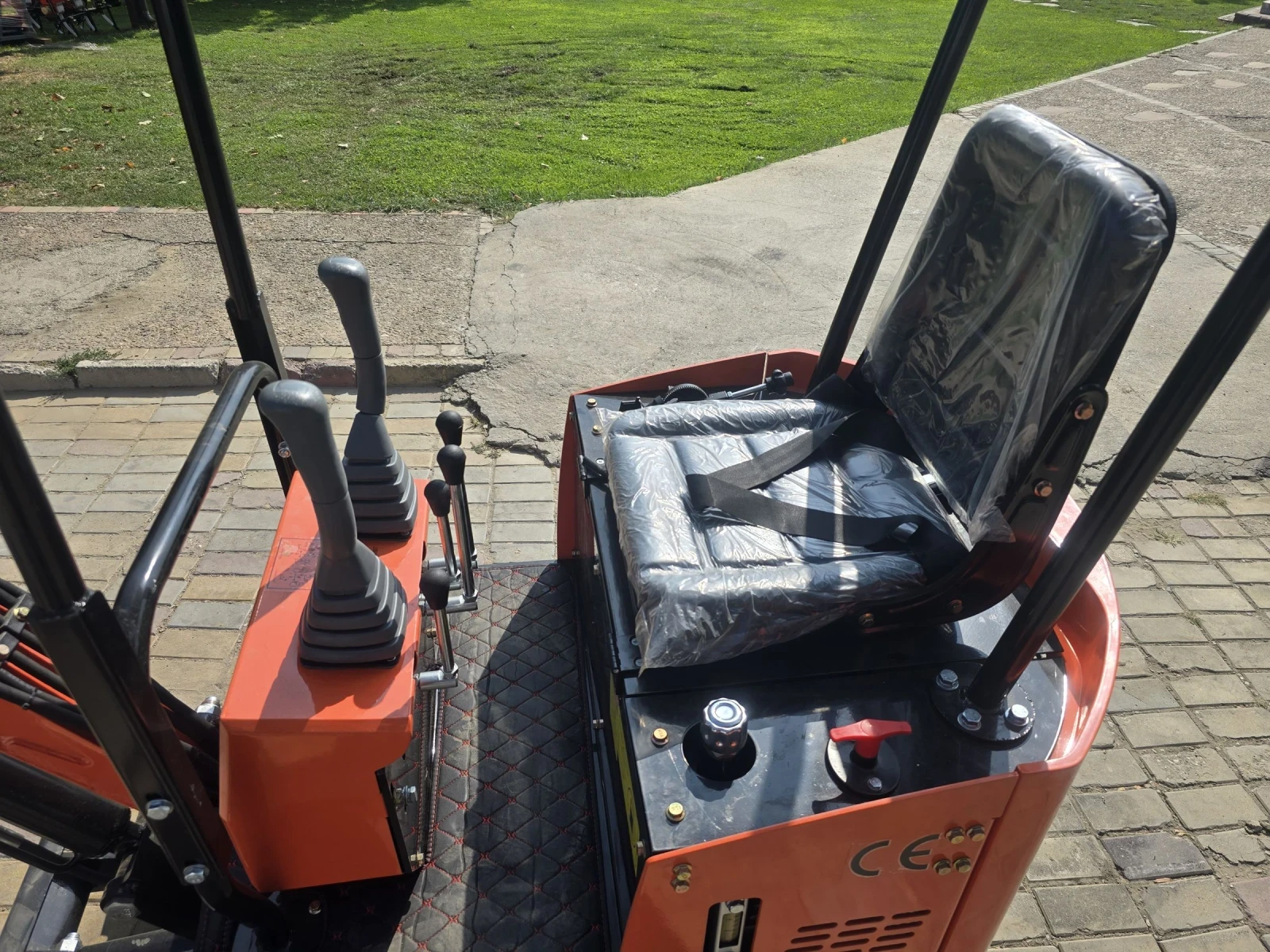 Багер Kubota 1.0ton - изображение 4