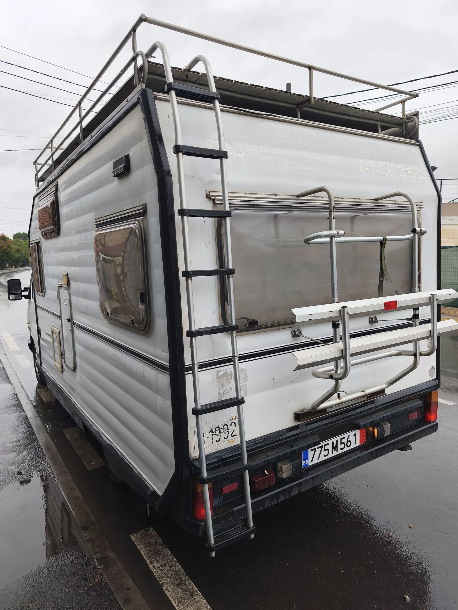 Кемпер Renault Trafik - изображение 10