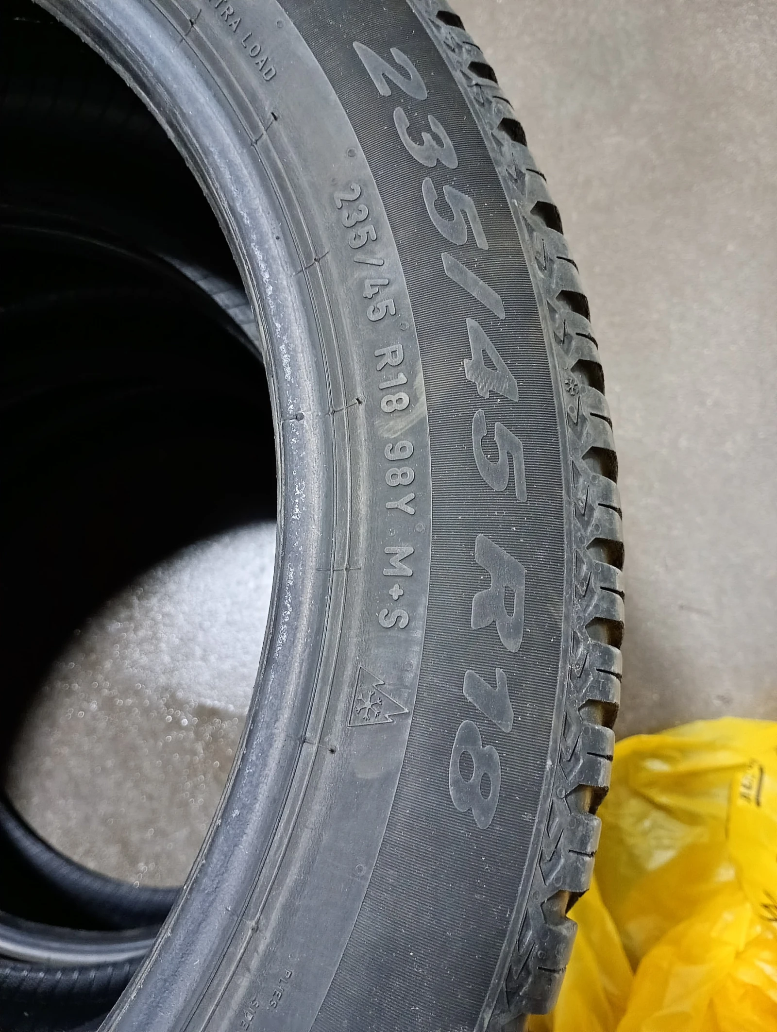 ���� 235/45R18 | Mobile.bg � ����������� 2