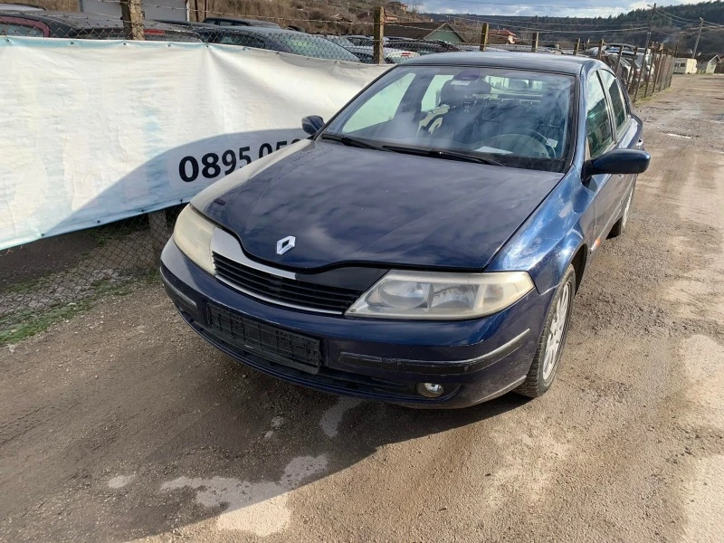 Renault Laguna 1.8, снимка 3 - Автомобили и джипове - 39565950