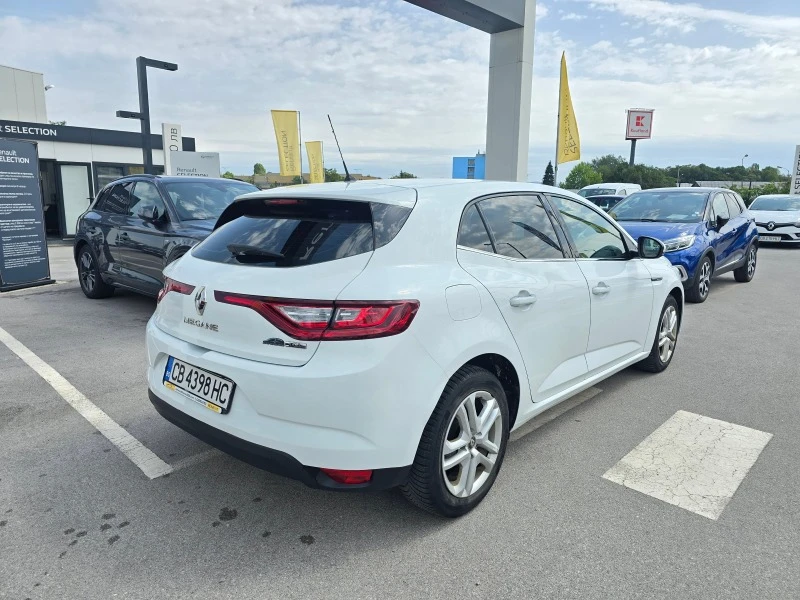 Renault Megane 1.3 Tce, снимка 5 - Автомобили и джипове - 46389014