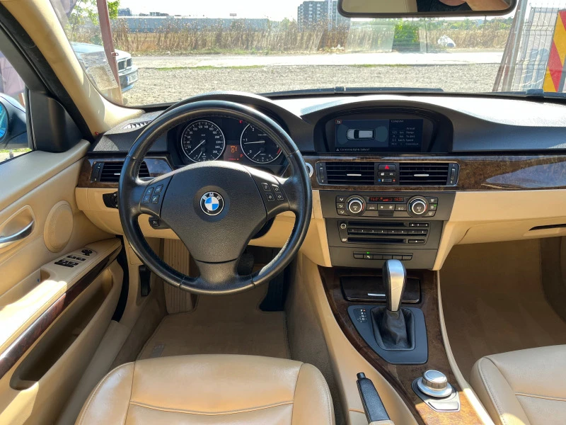 BMW 320 FACELIFT * NAVI * FULL, снимка 6 - Автомобили и джипове - 47410565