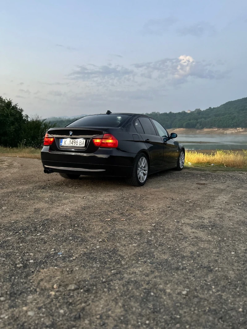 BMW 320, снимка 3 - Автомобили и джипове - 47249672