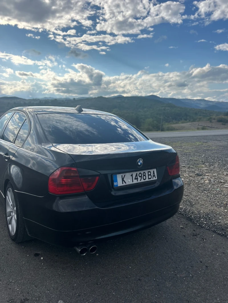 BMW 320, снимка 6 - Автомобили и джипове - 47249672