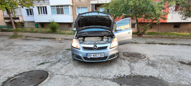 Opel Zafira, снимка 6 - Автомобили и джипове - 48833073