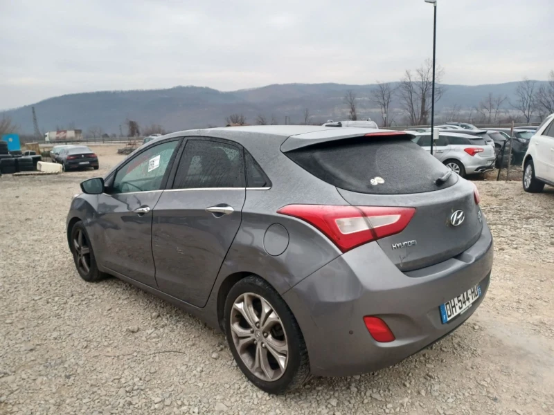 Hyundai I30 1.6crdi, снимка 3 - Автомобили и джипове - 49068477