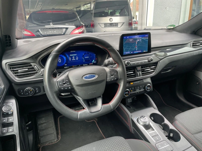 Ford Focus TURNIER/2.0/ST-LINE/150HP/LED/NAVI/CAM/125e, снимка 9 - Автомобили и джипове - 50284536