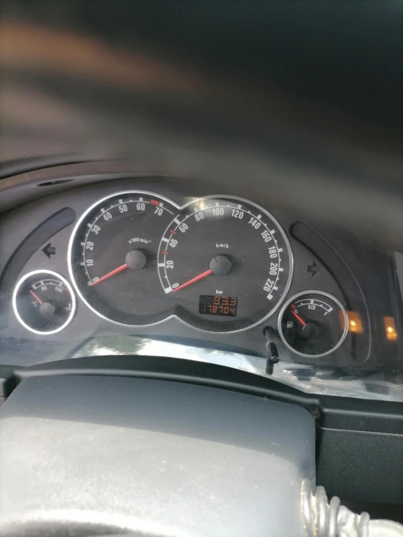 Opel Meriva 1.4, снимка 7 - Автомобили и джипове - 51432378