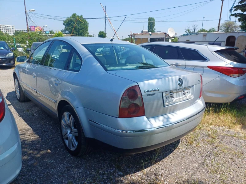 VW Passat 1.9 Tdi, снимка 4 - Автомобили и джипове - 50689009