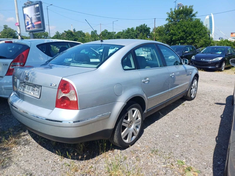 VW Passat 1.9 Tdi, снимка 5 - Автомобили и джипове - 50689009